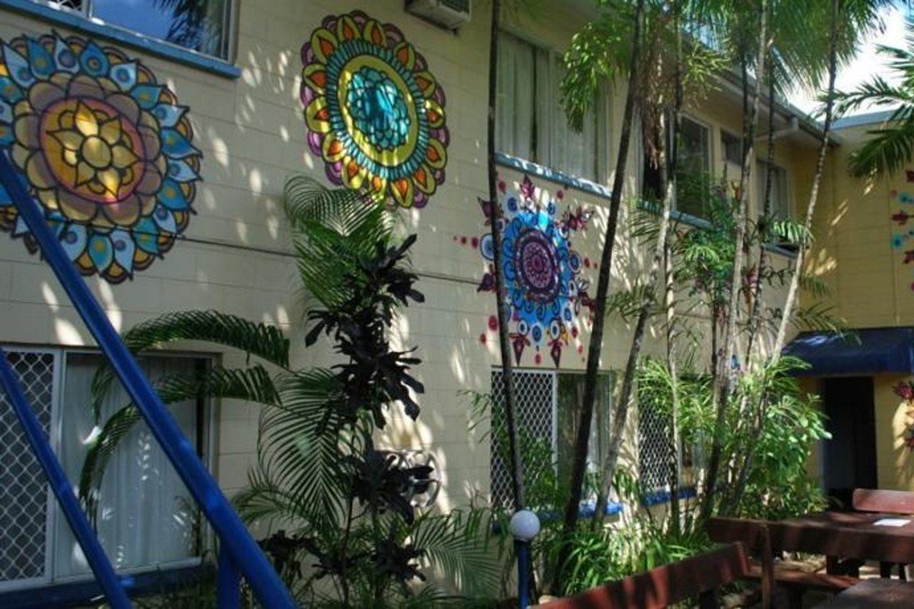 Mad Monkey Village Cairns Buitenkant foto