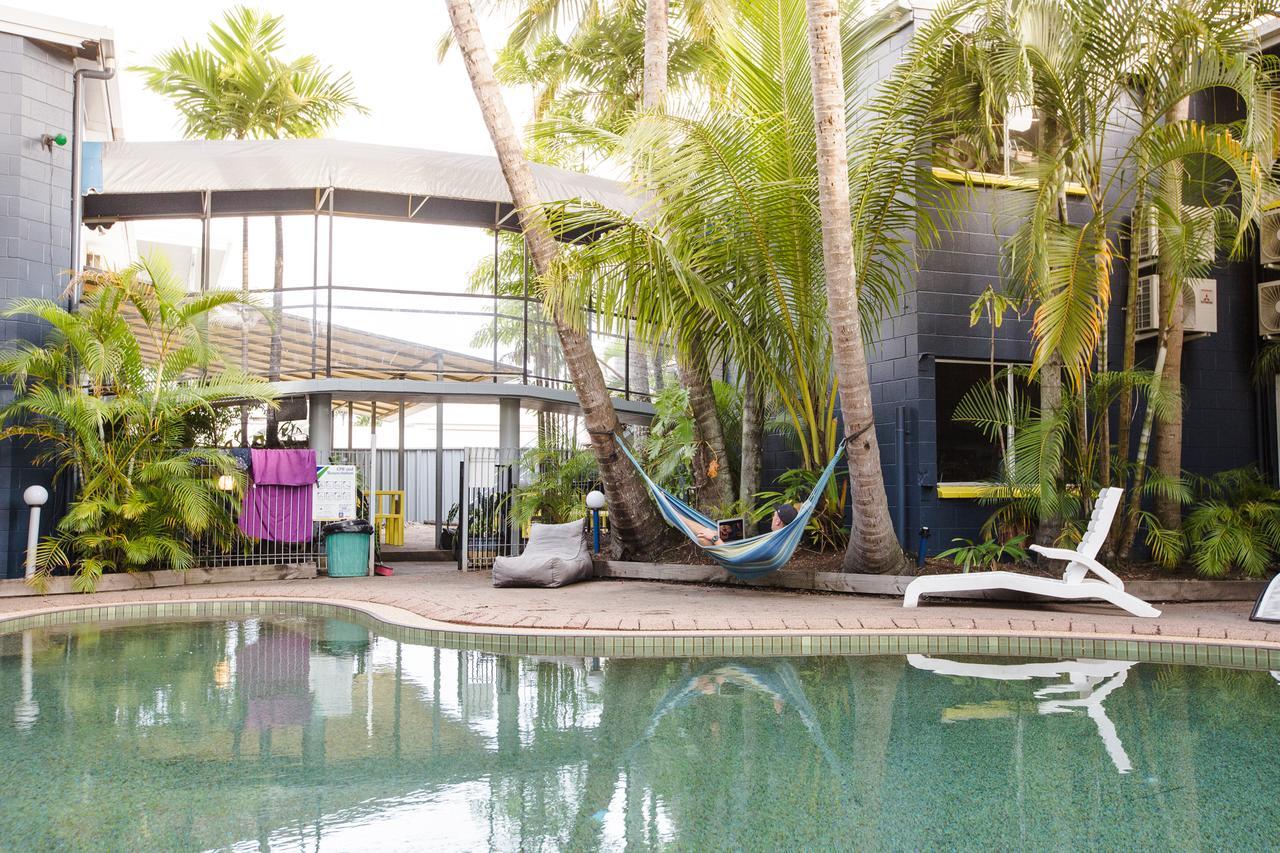 Mad Monkey Village Cairns Buitenkant foto