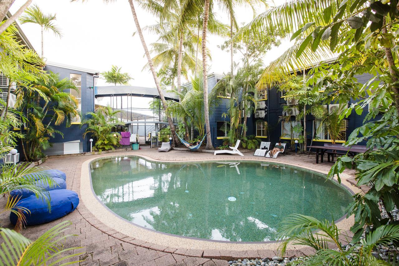 Mad Monkey Village Cairns Buitenkant foto