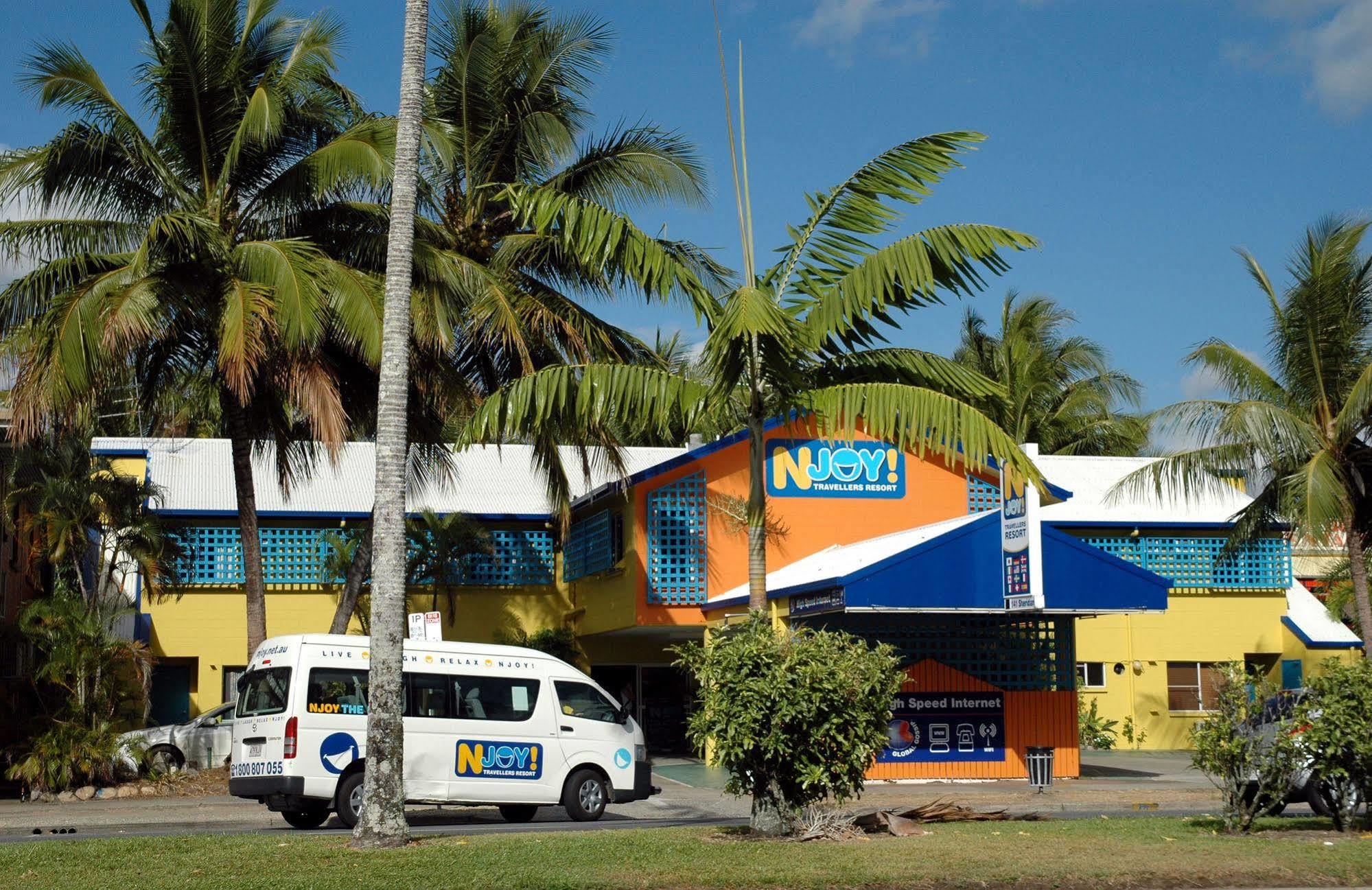 Mad Monkey Village Cairns Buitenkant foto